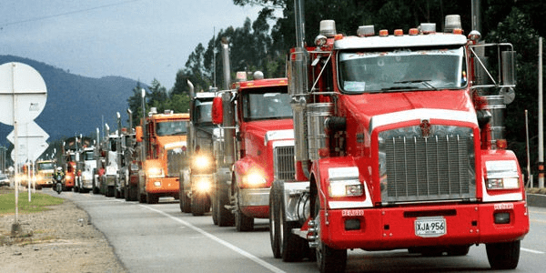 Paro armado: Camioneros pidieron militarizar vías del país, temen por sus vidas