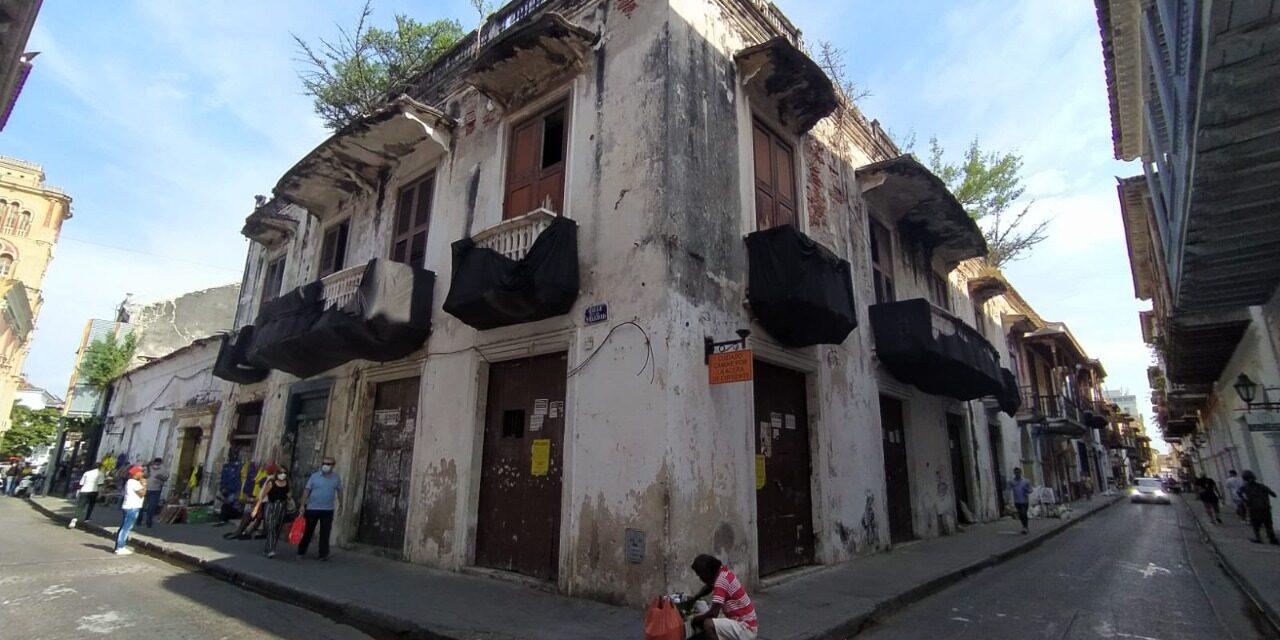 Alarma en Cartagena: 11 edificios están deteriorados en el Centro Histórico y están a punto de caerse