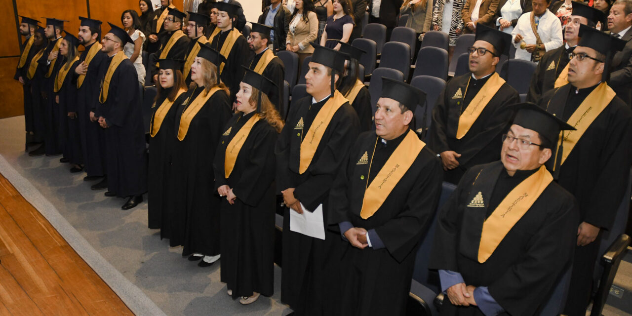 ESAP graduó a más de 1.000 estudiantes, en ceremonias presenciales en todo el país