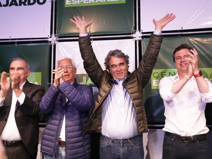 El centro ya tiene candidato a la Presidencia: Sergio Fajardo ganó la consulta de la Esperanza