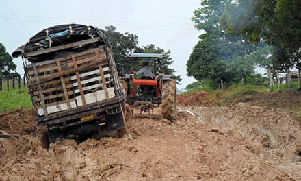 Fuertes lluvias en el Valle del Cauca ya dejan un 85% de afectación en las vías