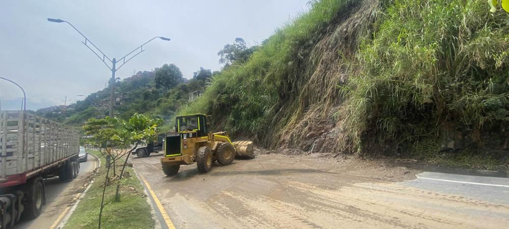 En Medellín se han atendido 24 incidentes por lluvia en los últimos días: este es el reporte