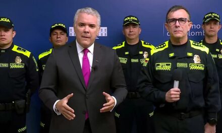 Presidente Duque firmó decreto que establece estricto seguimiento en el uso de armas en la Policía