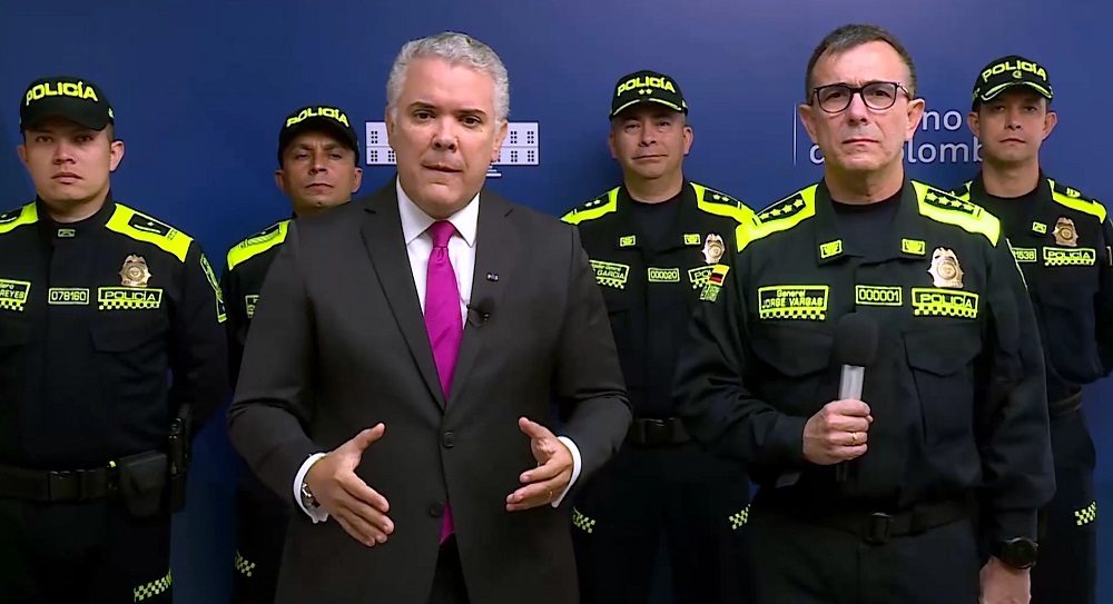 Iván Duque confirmó incremento salarial para el Nivel Ejecutivo de la Policía: afirmó que es el más alto en 29 años