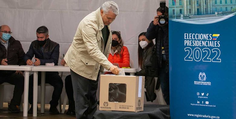 «Quiero invitar a todos los colombianos a que votemos con felicidad, sin odios y sin sesgos»: Iván Duque