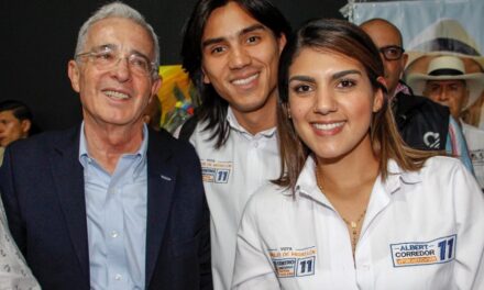 Concejal del Centro Democrático en Medellín pidió renuncia del expresidente Álvaro Uribe y demás directivos del partido