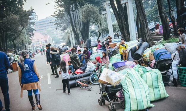 En Bogotá: más de 800 indígenas fueron trasladados al Parque la Florida