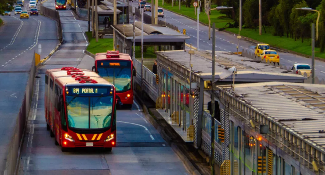 Varios heridos de gravedad deja ataque dentro de un articulado en Transmilenio