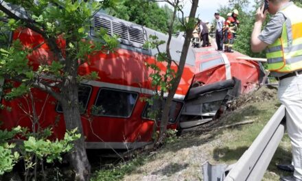 Impactante: decenas de víctimas tras el descarrilamiento de un tren en el sur de Alemania