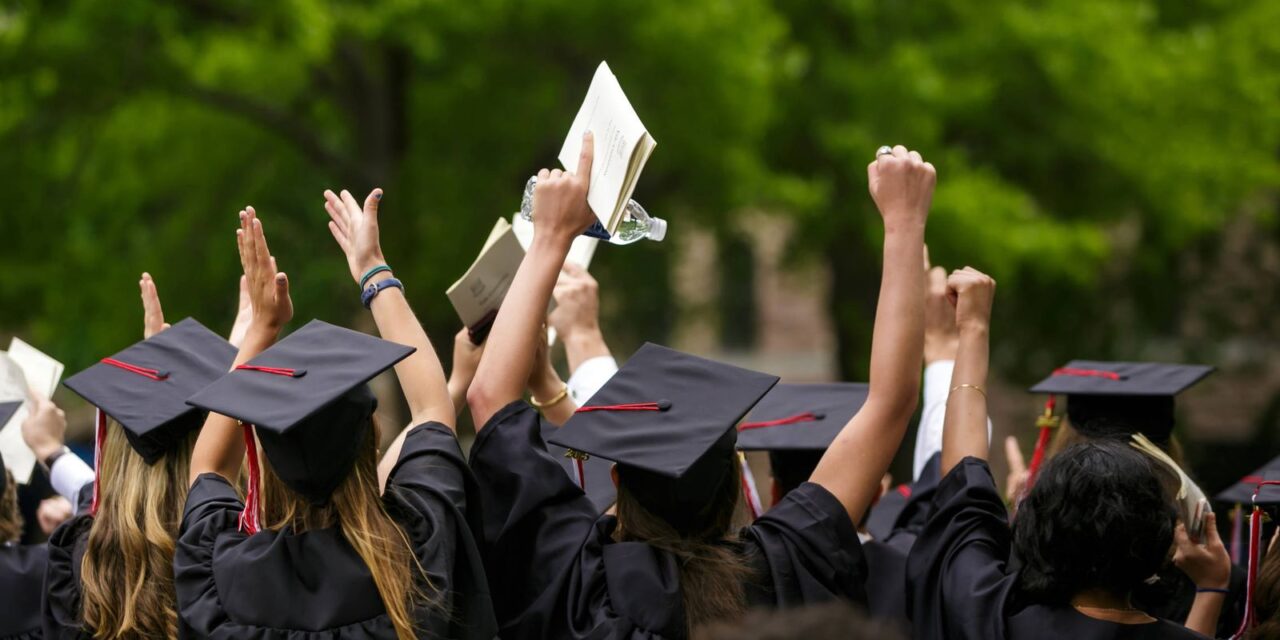 Más de 720.000 jóvenes se beneficiarán en el segundo semestre con la ‘Matrícula Cero’ en Colombia