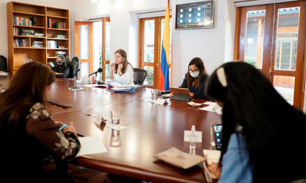 Según Función Pública, el 46% de los cargos directivos del Estado son ocupados por mujeres