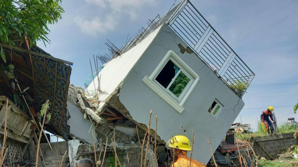 Se sacudió la tierra: un terremoto de magnitud 7,1 sacude el norte de Filipinas, cuatro personas perdieron la vida