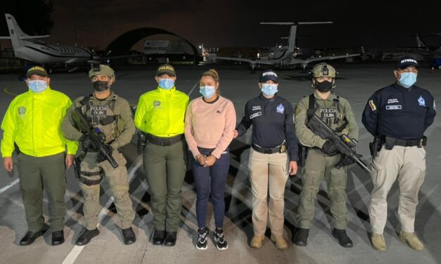 Nini Johana Úsuga, hermana de alias ‘Otoniel’, fue extraditada a los Estados Unidos