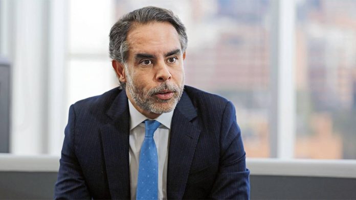 Audios filtrados revelan supuestas gestiones de Benedetti ante la Fiscalía