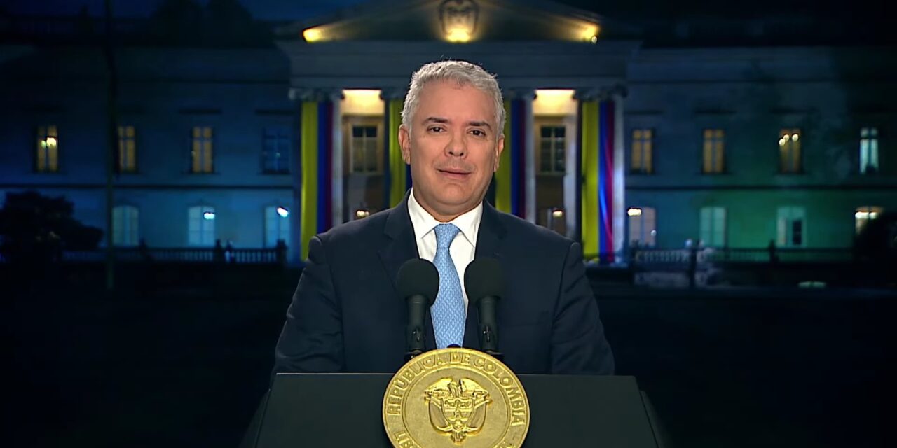 Iván Duque se despidió de los colombianos: «Inmenso es mi honor de haber servido para nuestra patria»