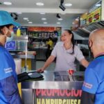 Comerciantes de 300 locales en Medellín recibieron capacitación del Plan de Saneamiento Básico