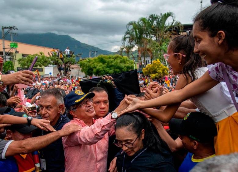 Presidente Gustavo Petro convocó en el Catatumbo la primera Asamblea Nacional Cocalera