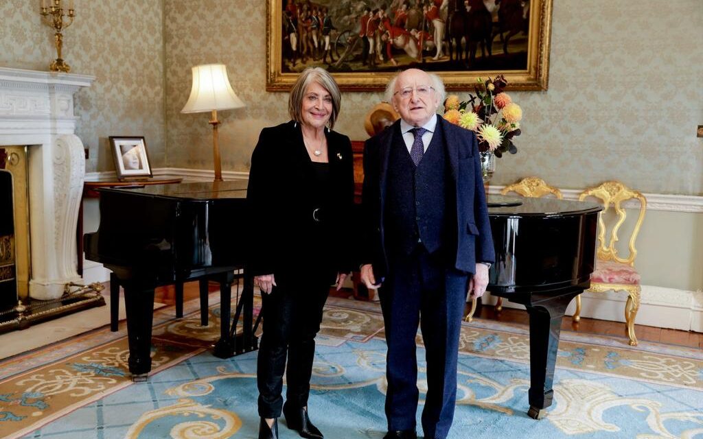 Ministra Cecilia López se reúne con presidente de Irlanda