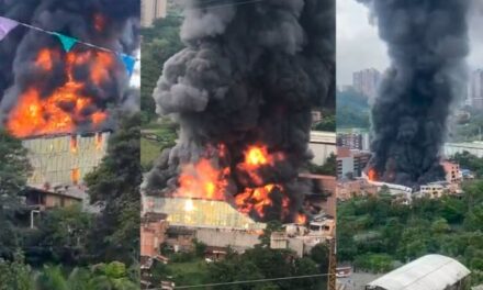 Reportan incendio en fábrica de poliestireno en Envigado, este martes 20 de septiembre