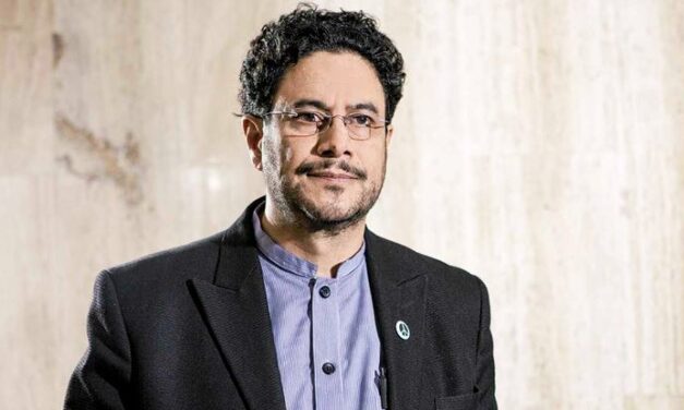 Iván Cepeda destaca avances en diálogos con el ELN
