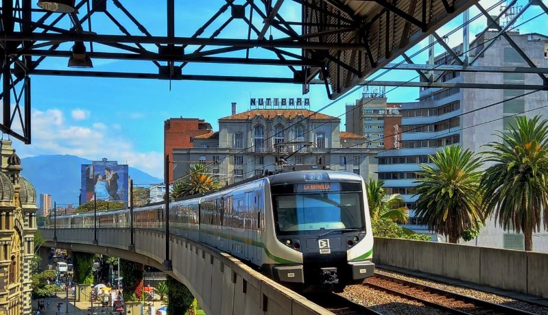 El Metro de Medellín operará el metro de Quito, Ecuador