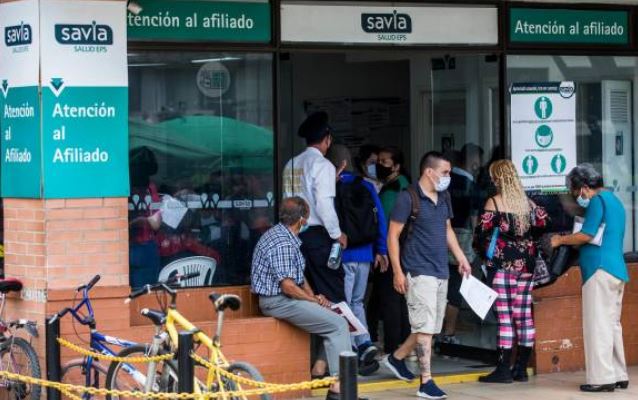 Denuncian fallas en suministro de medicamentos en Savia Salud