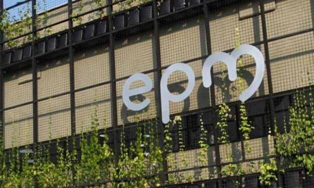 SIC formula pliego de cargos contra EPM por su contratación