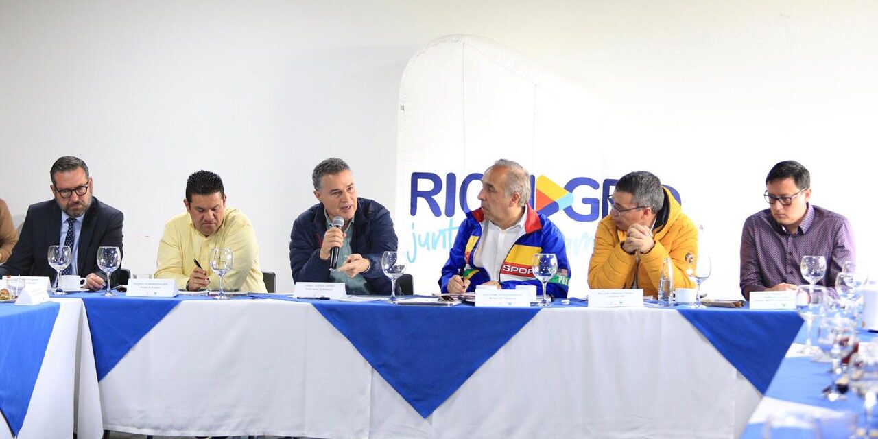 Anibal Gaviria: “Seguimos UNIDOS para tener el aeropuerto internacional que Antioquia y Colombia merecen”