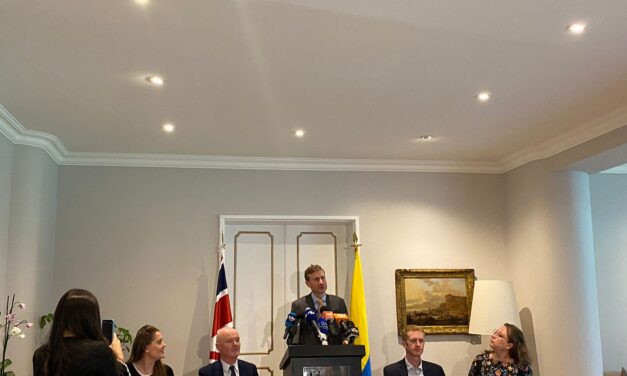 Embajador de gran bretaña en Colombia, anunció a partir del 9 de noviembre no será requisito para viajar la visa de turismo