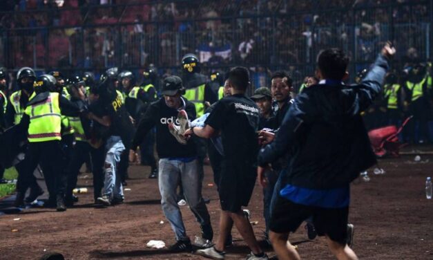 Sobreviviente a tragedia en estadio de Indonesia, revela hechos desgarradores, entérese en detalle
