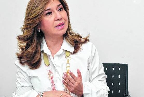 “Vinimos a Providencia para que el Gobierno Nacional asegure los recursos necesarios para su reconstrucción”, senadora Norma Hurtado.   