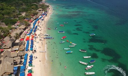 Habitantes de la isla Barú, denuncian ante la alcaldía de Cartagena, el abandono de vías que son centro de acopio del turismo