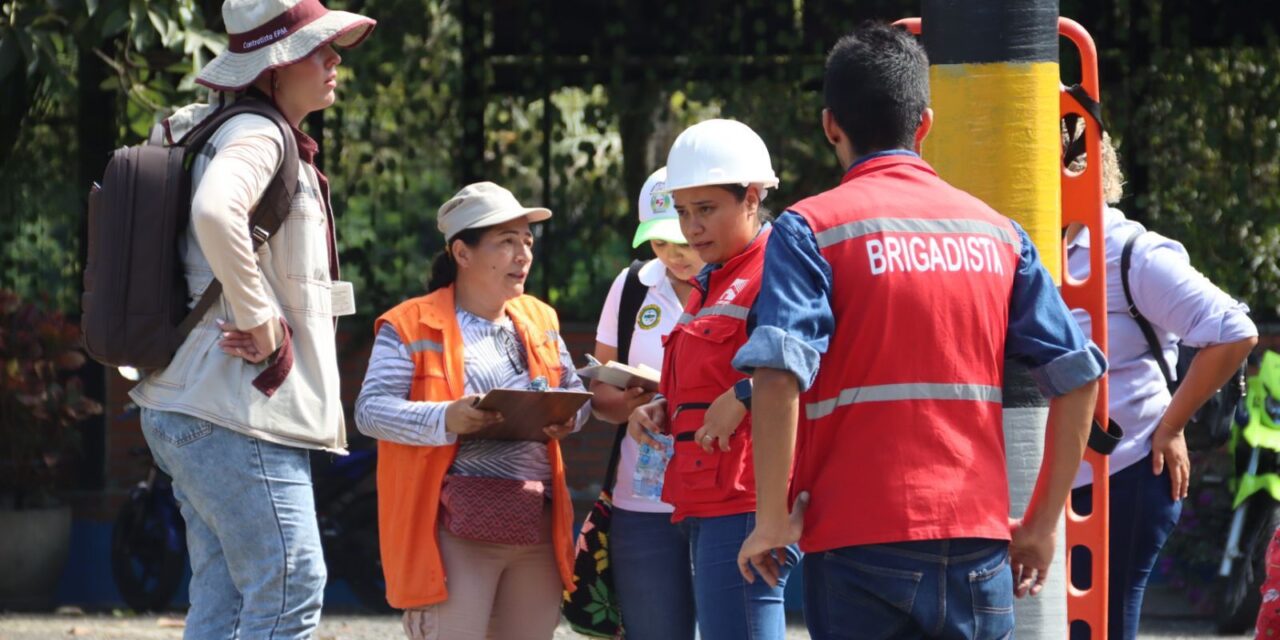 Simulacro de evacuación por creciente en el río Cauca