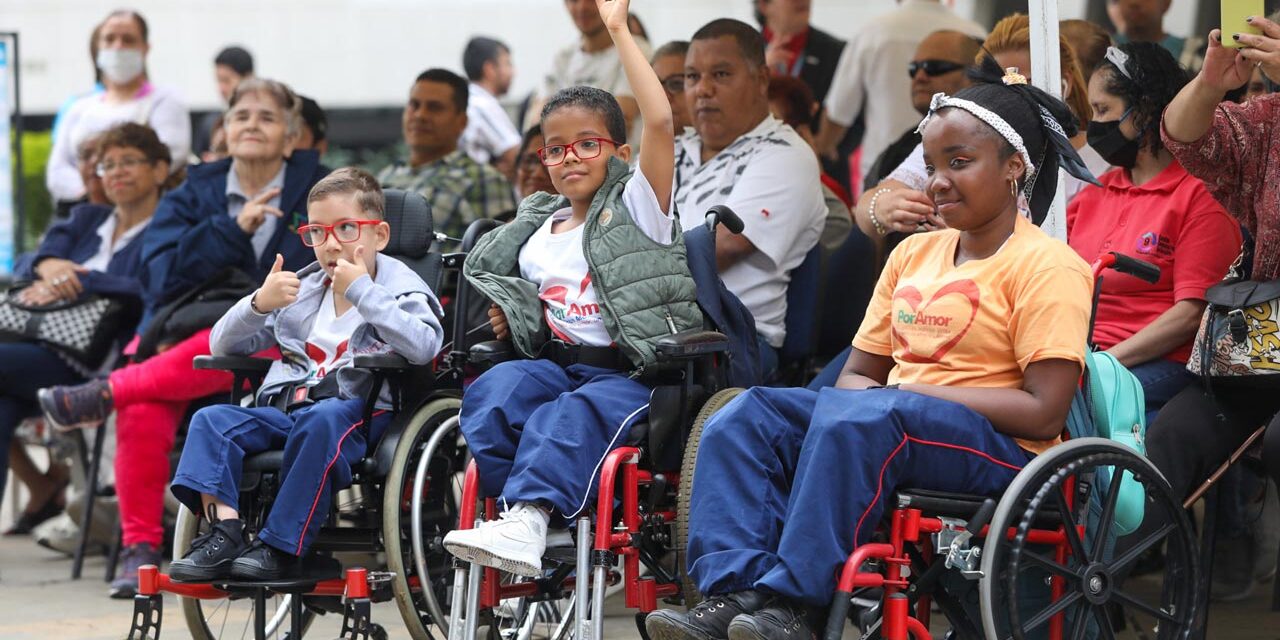 Con actividades culturales, académicas, recreativas y sociales, Medellín conmemora el Mes para Ser Capaz