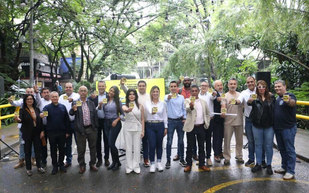 Usuarios de taxi en Medellín ahora pueden solicitar el servicio a través de código QR