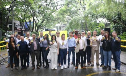Usuarios de taxi en Medellín ahora pueden solicitar el servicio a través de código QR
