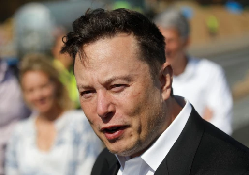 Elon Musk llamado ante  tribunal para defender sus millonarias  ganancias en Tesla