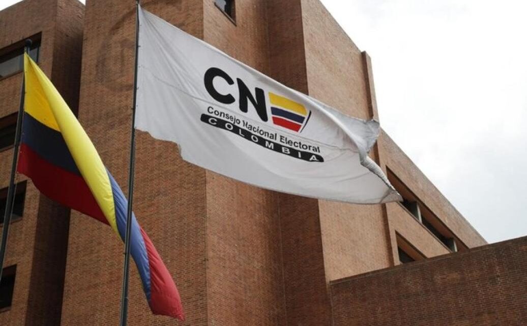 En el CNE admiten demanda contra la metamorfosis godarrea