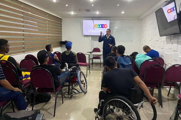 La selección de baloncesto en silla de redas juvenil se capacitó con la ONAD