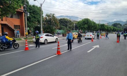 Pico y Placa en Medellín y el Valle de Aburrá para este martes, 20 de diciembre de 2022