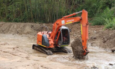 El Dagran inició el 2023 interviniendo con maquinaria municipios de Antioquia para mitigar el riesgo de desastres y apoyar en la atención de emergencia