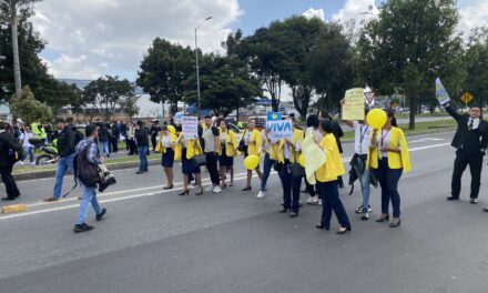 Más de 300 trabajadores de la aerolínea Viva Air podrían quedar desempleados