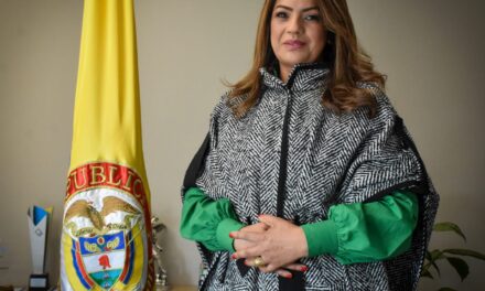 Abogada Nancy Cristina Mesa asume el cargo de Superintendente Delegada para la Protección a Usuarios del Sector Transporte