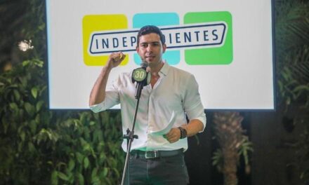 ¿Volvieron para hacer política?: Esteban Restrepo y Andreé nuevamente con amoríos
