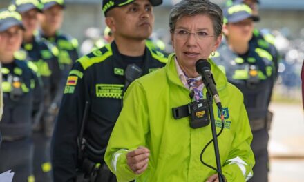Alcaldesa de Bogotá inauguró la avenida Guayacanes