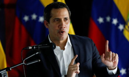 Dirigente político venezolano busca resguardado en Colombia