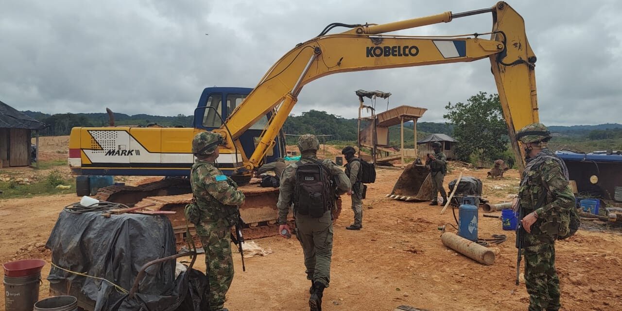 Ejército Nacional golpea las economías ilícitas del grupo armado GAO ELN en el sur de Bolívar