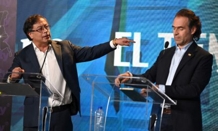 Federico Gutiérrez radicó una denuncia contra el Presidente Gustavo Petro