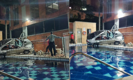 Carro cayó desde las alturas a una piscina en el Poblado, Sur de Medellín