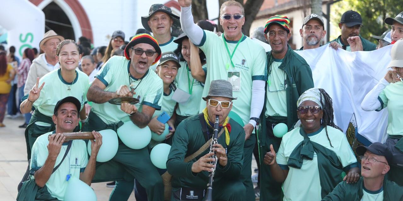 En La Ceja, el Gobernador de Antioquia dio apertura a la final Departamental de los Juegos Deportivos, Recreativos y Culturales del Magisterio